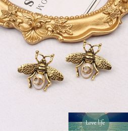 Quality Pearl Retro Bee Stud Earrings Alloy Material High-Grade European and American Cross-Border Fashion Ear Jewellery