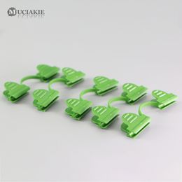 MUCIAKIE 30PCS Green Plastic Clip for 4mm 6mm Round Tube Stake Garden Retaining Clip for Greenhouse Frame Pipe Film Sunshade Net