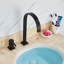Luxurious Matte Black Bathroom Basin Faucet Brass Deck Mounted Brushed Gold Mixer Taps Short Hot and Cold Mixer Tap