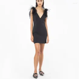 Casual Dresses 2024 Summer Black Swan Stereoscopic Feather Decoration Dress V-neck Sexy Banquet High Quality Y2k