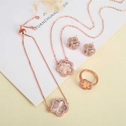 Pendant Necklaces Natural Stone Zirconia Set Clover Jewellery Set Classic Five Leaf Flower Bracelet Necklace Ring Earrings For Women Gift Wholesale 240410