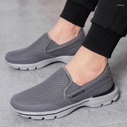 Casual Shoes Men's Designer Shoemaker Summer Sports Lazy Car Stitching Solid Colour 2024 Vulcanised Are Good