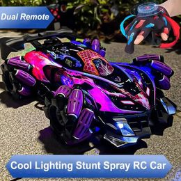 Dual Remote Control Drift Rc Car Led Light Music 2.4g Gloves Gesture Radio Control Spray Stunt Car 4wd Electric Children Toys 240408