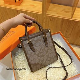 Store Promotion Designer Handbag Crossbody Bag New Vertical Style Tote Bag Single Shoulder Crossbody Bag Old Flower Mini Music Bag Shopping Bag