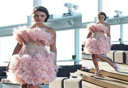 2017 Fancy Noble Pink Short Homecoming Dresses Strapless With Beaded Feather Prom Dresses Back Zipper Custom Made Cocktail Gowns P7945489