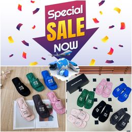 Designer slides Luxury Sandals Women Slip On Black pink green Pool suede rhinestone VELCRO GAI fashion party 35-42