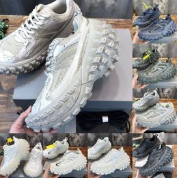 Defender Sneakers Designer Shoes Summer 22 Women Men Tire Shoes Rubber Dad Chunky Sneaker Casual Fashion Mesh and Nylon Shoe Size Extreme Tire Tread Sole 3jrjf