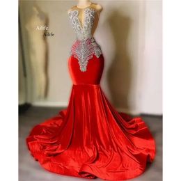Sparkly Red Veet Mermaid Prom 2023 Beading Sheer Neck Plus Size Formal Graduation Party Dress Robe De Bal 2024
