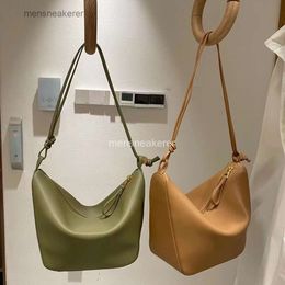 Designer Loeew 2024 Bags Bag Lady Classic Purse Hammock Hobo Tote 23 New Mini Cow Leather Handbag Portable Underarm Women's Crossbody Handbags