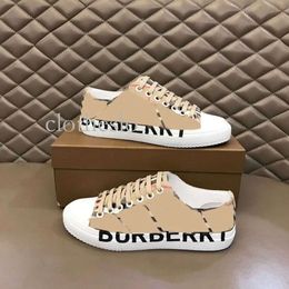 Top Luxury Brand Vintage shoe bayberry shoe Casual Shoes Flat Outdoor Stripes Vintage Sneakers Thick Sole Season Tones Brand Classic Men's female Shoes 536