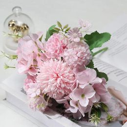 Decorative Flowers Simulated Carnation Hydrangea Living Room Decoration Vase Table Notes Bouquet And Other Scene