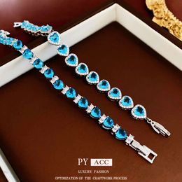 Zircon Heart South Korea Exquisite and Fashionable Advanced Sense Bracelet From the Internet Popular New Handicraft for Women