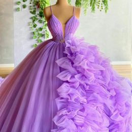 2024 Fashion Evening Dresses Spaghetti Straps Lace Ruffle Ball Gown Prom Gowns Custom Made Backless Sweep Train Special Occasion Dress