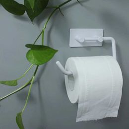 Toilet Paper Holders 1pc White Plastic Tissue Holder Hook Bathroom Toilet Free Punching Roll Paper Holder Toilet Wall Mounted Tissue Holder Home E 240410
