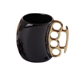 New 500ml Ideas of Fist Cup Copper Joints and Brass Knuckles Ceramics Couples Milk Coffee Mug Novelty Gift Tiki Hot Cup