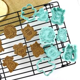 6Pcs Christmas Cookie Cutters Set Santa Snowflake Bell Fondant Embossed Stamp DIY Baking Mold Christmas Party Supplies