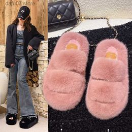 Slippers Plush Thick soled plush slippers for in and winter new style outerwear insulation one word support large size casual fashionable versatile H240410