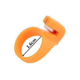 1PCS New Finger Blade Needle Craft Home Plastic Thimble Sewing Ring Thread Cutter DIY Household Sewing Machine Accessory 5BB5837