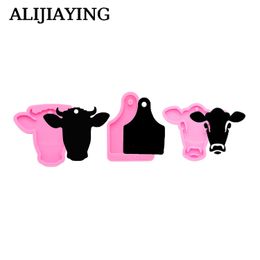 DY0095 Cow Tag Keychain Silicone Mold Cow Ear Label Epoxy Resin Molds, Bull's Head Chocolate Cake Molds