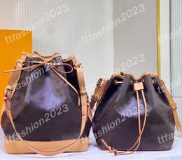 7A Designer bag Genuine Leather Bucket Bag Drawstring Bag For Women Purse Women's Luxury Shoulder Bags tote bags Croos body 42225 new style size S L