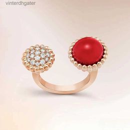 High End Vancefe Brand Designer Rings for Women Vintage Precision Edition Lucky Grass Advanced Fashion Female Rings Four As a Birthday Gift