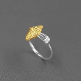 Creative Fork Croissant Shape Adjustable Ring for Women Men Personalised Open Finger Ring Statement Jewellery Party Trendy Gift 240322
