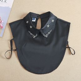 Beading Fake Collar Shirt Peter Pan Doll Detachable Collar Fake Women Embroidery False Collars Woman Ladies Sweater Half Shirt