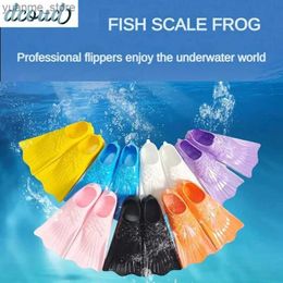 Diving Accessories Swimming Fins Men Silicone Short Flippers Children Professional Diving Flippers Duck Flippers Snorkelling Equipment Women Y240410