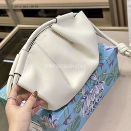 Bags Loeew Hobo High Handbag Purse Bag Designer Fashion Light Luxury Women's One Shoulder Cross 2024 French Boutique Paseo JA87