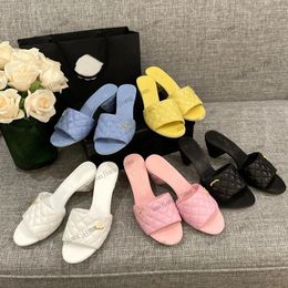 EUR 34-41 Quilted Slides Cone Heels Slippers Women Shoes 2C Classic Designer Sandals Matelasse leather Mid Block heeled Casual Mule Dinner party LOGO Ladies Sandal