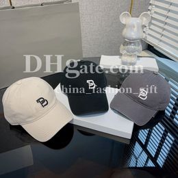 Designer Letter Baseball Cap Men Women Classic Canvas Hat Luxury Sports Ball Cap Outdoor Simple Casual Hat Travel Sunscreen Hat