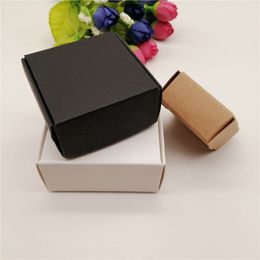 100pcs New DIY Kraft Paper/Black/white Gift Box For Wedding Favors Birthday Party Candy Cookies Christmas party gift ideas Boxes