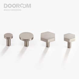 Dooroom Brass Furniture Handles Modern Brushed Nickel Silver Pulls Wardrobe Dresser Cupboard Cabinet Drawer Wine Bar Knobs Fr