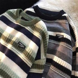 Men's Sweaters Autumn Winter Retro Thickened Striped Couples Loose Casual High Street Sweater Men Tops Pullovers Male Clothes