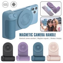 Sticks Smart Magnetic Camera Handle Photo Bracket Bluetooth Mobile Phone Stander Antishake Selfie Device Magsafe Wireless Charger