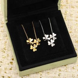 Pendant Necklaces Famous Fine Jewellery 925 Sterling Silver Gold Clover Three Flowers Necklace Women Top Quality Designer Brand 240410