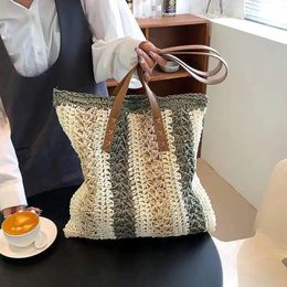 Summer Handmade Bags for Women Beach Weaving Ladies Straw Bag Wrapped Square shaped Top Handle Handbags 240410