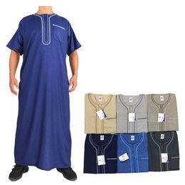 Casual fashion embroidered cotton and linen Middle East Arab Moroccan robe round neck short sleeve men's robe