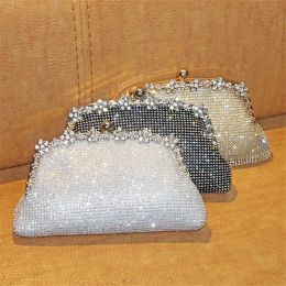 Women's Crystal Clutch Purse and Handbag Silver Diamond Evening Clutch Bag for Wedding Party Small Chain Shoulder Bag ZD2156