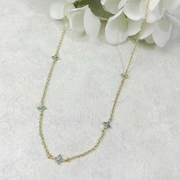 G6UE Pendant Necklaces Leaves Flower Necklace For Women New Design Charm Blue Crystal Four Clover Choker Chain Luxury Jewelry Gift Wholesale KDN005 240410