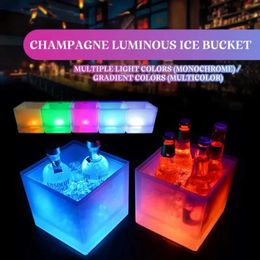 LED Ice Bucket Double Layer Bucket For Beverage Tubs Wine Beer Square Straight Red Wine Champagne LED Ice Buckets 3.5L 240407