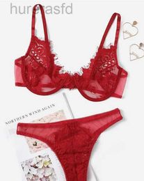 Bras Women s Lace Bra Underwear Set Casual Solid Color Sexy Lingerie High Waist T-String Panties 240410