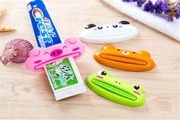 1/2/3PCs Animal Toothpaste Dispenser Holder Plastic Rolling Tube Squeezer Tooth Paste Extruder Home Bathroom Accessory Supplies