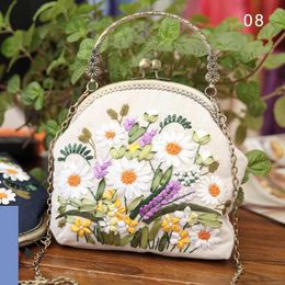 New DIY Flowers Plants Pattern Embroidery Set Needlework For HandBag Purse Bag Decor DIY Round Embroidery Kit Sewing Craft Kit