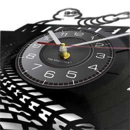 Tyre Rubber Car Wheel Brand Advertising Retro Wall Clock Car Plant Garage Vinyl Album Record Mechanic Man Cave Silent Watches