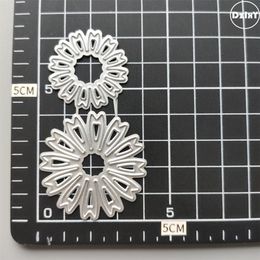 (21 Styles) Flowers Metal Cutting Dies DIY Scrapbooking Paper Photo Album Crafts Knife Mould Card Blade Punch Stencils for Decor