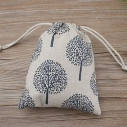Happy Tree Printed Linen Jewelry Gift Pouch 9x12cm 10x15cm 13x17cm pack of 50 Party Candy Favor Sack Jute Drawstring Bag220f