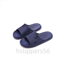 Womens 2024 Slippers Outdoor Men Women Designer Sandals Summer Beach Colorful Slides Red Purple Indoor Slide Fashion Slipper Size 24 s