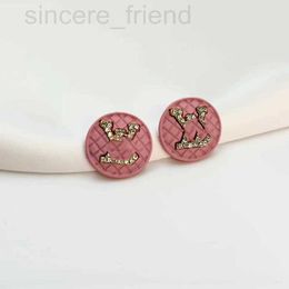 Charm designer Fashionable and Sweet Donkey Family Letter Inlaid Diamond Round Earrings Accessories Fragrant Light Luxury Earring 3GDR