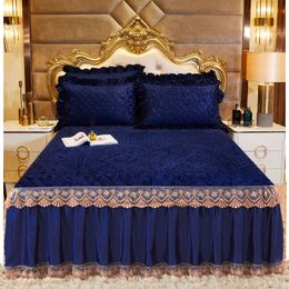 Embroidered Padded Bedspread Bed Velvet Bed Skirt Bed Sheet Queen/King Bed Linen Set Deluxe Linen Bed Sheet with Pillowcase